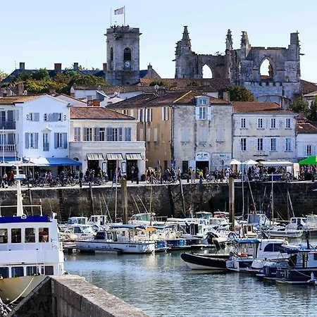 Saint-martin-de-re Sleeps 12 Saint-Martin-de-Ré