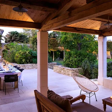 Villa Saint-martin-de-re Sleeps 12